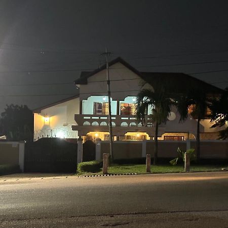 D Barfi Guesthouse, Excellent Location Kumasi Zewnętrze zdjęcie